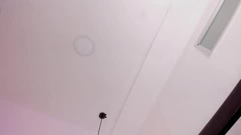 Miss Guzman  online show from 09/23/25, 12:02