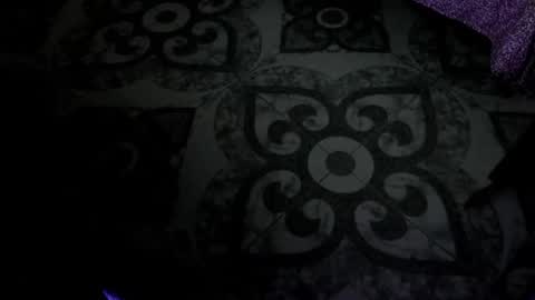 Miss Guzman  online show from 10/02/25, 11:12