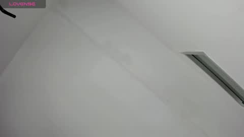 Miss Guzman  online show from 10/10/25, 10:42