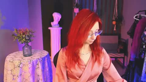 Snapshot of orianna_blade chatting on 01/13/25, 12:13 Orianna - Hi Im into geek culture cosplay crafting LARP games. Shall we play DnD online show from 01/13/25, 12:13