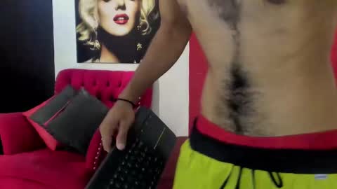 orion y perla online show from 02/16/25, 03:58