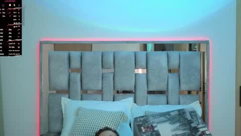 Orionblaze 69  online show from 09/24/25, 01:09