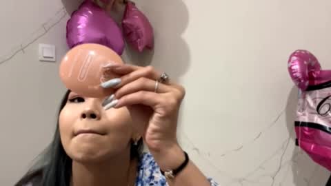 Angel online show from 10/24/25, 12:01