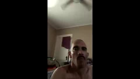 oskar562 online show from 10/22/25, 05:56