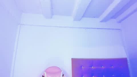 Snapshot of osoriomariaf chatting on 02/11/25, 02:13 Maria online show from 02/11/25, 02:13