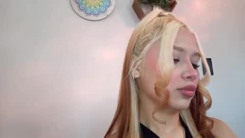 Paulina online show from 09/14/25, 08:08