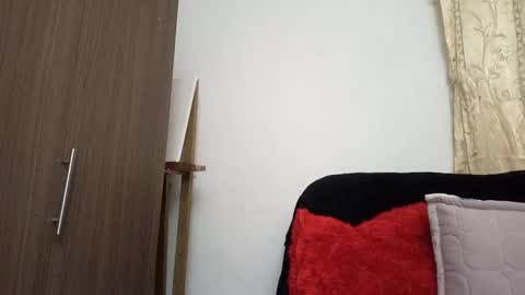 Paulina online show from 10/11/25, 10:14