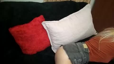 Paulina online show from 11/10/25, 10:14