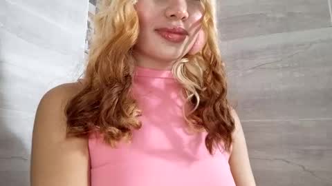 Paulina online show from 11/20/25, 07:08