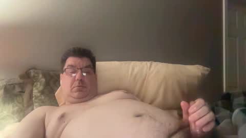 otter916 online show from 11/19/25, 05:40