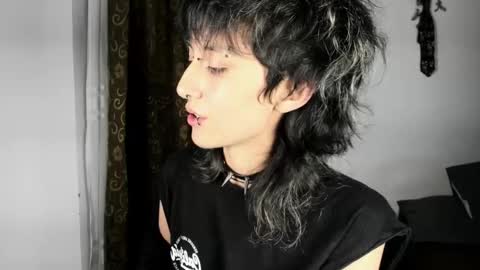 Snapshot of ottoyan_ chatting on 10/17/25, 06:38 Otto 3 online show from 10/17/25, 06:38