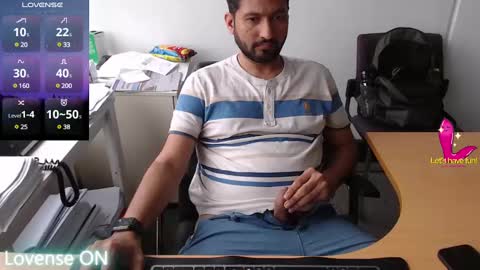 Snapshot of outdoornakedguy11_007 chatting on 01/12/25, 09:40 outdoornakedguy11_007 online show from 01/12/25, 09:40