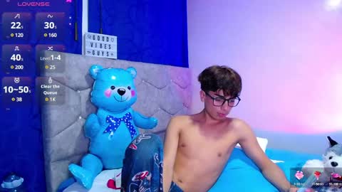 Snapshot of owenblue__ chatting on 12/02/24, 09:02 Owen Independent model online show from 12/02/24, 09:02