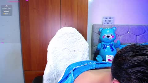 Snapshot of owenblue__ chatting on 01/18/25, 07:07 Owen Independent model online show from 01/18/25, 07:07