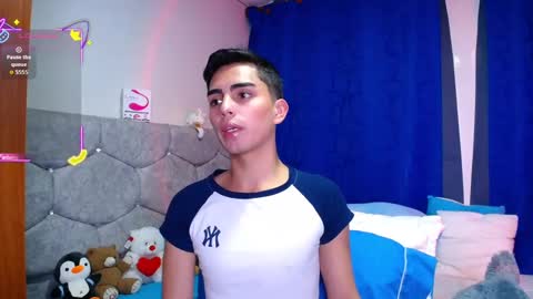 Snapshot of owenblue__ chatting on 09/18/25, 09:28 Owen Independent model online show from 09/18/25, 09:28