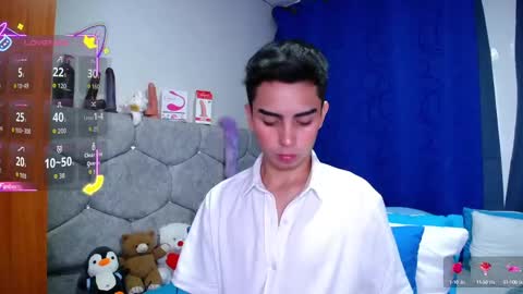 Snapshot of owenblue__ chatting on 09/30/25, 07:52 Owen Independent model online show from 09/30/25, 07:52