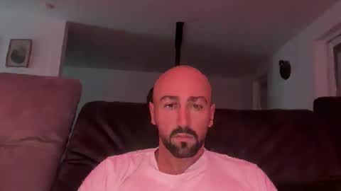 oxlade59 online show from 10/19/25, 06:47