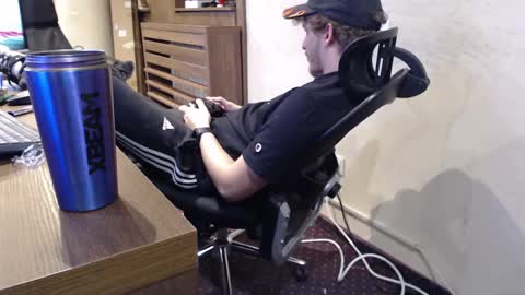 Snapshot of ozilla0699 chatting on 01/08/25, 01:53 ozilla0699 online show from 01/08/25, 01:53