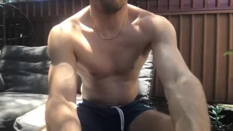 Snapshot of ozsurferboy773375 chatting on 11/23/25, 01:16 Hrny aussie surfer online show from 11/23/25, 01:16