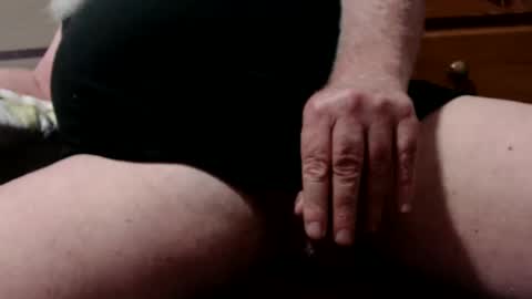 ozziebloke01 online show from 01/08/25, 09:32