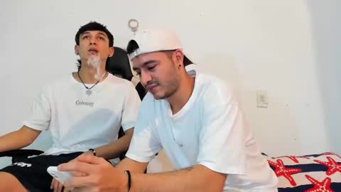 Snapshot of p_jhon chatting on 02/24/25, 02:30 P online show from 02/24/25, 02:30