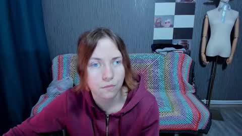 Ella online show from 11/10/25, 07:07