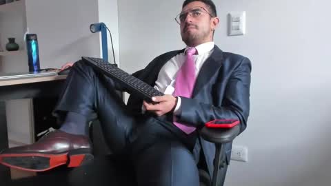 Snapshot of pablo_rincon95 chatting on 02/11/25, 01:41 pablo rincon95 online show from 02/11/25, 01:41