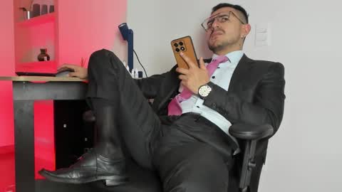 Snapshot of pablo_rincon95 chatting on 02/27/25, 11:26 pablo rincon95 online show from 02/27/25, 11:26