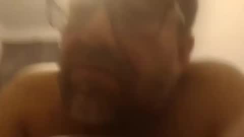 Snapshot of pabloarica123 chatting on 09/15/25, 03:50 Pablo arica online show from 09/15/25, 03:50