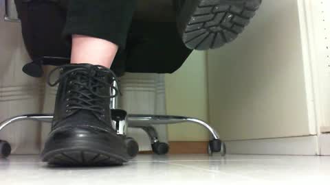 Pablo Meness online show from 01/17/25, 10:12