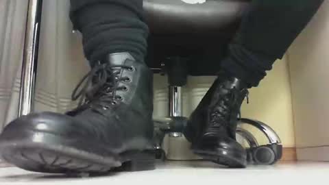 Pablo Meness online show from 02/01/25, 01:02