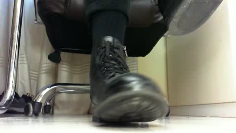 Pablo Meness online show from 03/10/25, 05:07