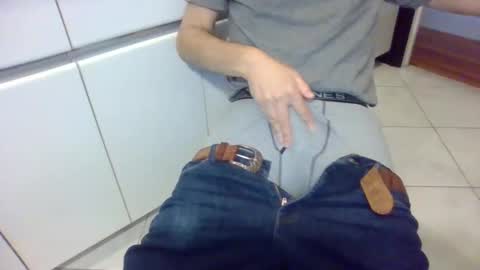 Snapshot of paco15000 chatting on 12/28/24, 08:47 Paco online show from 12/28/24, 08:47