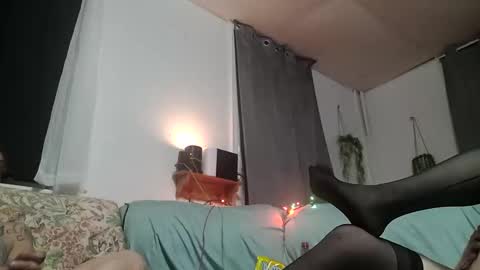 pahornycouple8392 online show from 11/24/25, 07:08