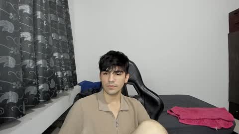 pakun_ online show from 01/26/25, 01:20