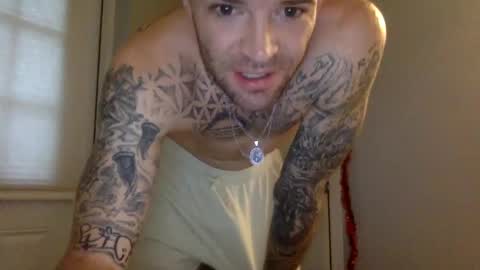 Snapshot of palmflaco chatting on 02/15/25, 12:01 palmflacco online show from 02/15/25, 12:01