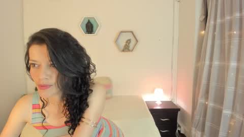 Snapshot of paloma_victory chatting on 11/15/25, 09:43 Paloma online show from 11/15/25, 09:43