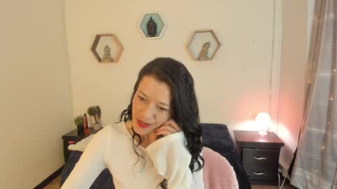 Snapshot of paloma_victory chatting on 11/27/25, 09:39 Paloma online show from 11/27/25, 09:39