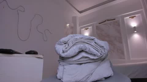 pamela online show from 10/14/25, 10:43