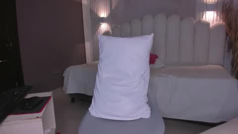 pamela online show from 11/15/25, 08:05