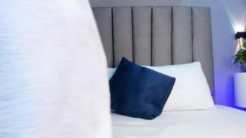 PAMELA online show from 10/24/25, 02:41