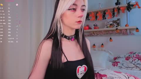 Diana online show from 11/03/25, 03:02