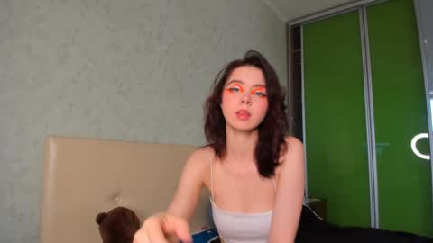 Sally online show from 09/30/25, 02:05
