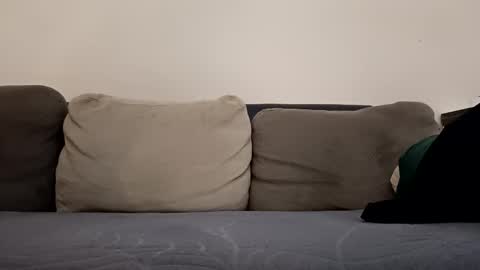 angel hris online show from 10/12/25, 03:33