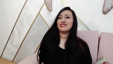Snapshot of pandora_evans chatting on 10/13/25, 01:33 pandora_evans online show from 10/13/25, 01:33