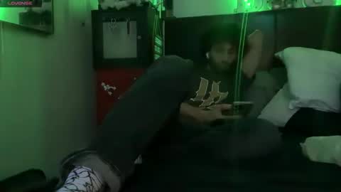 PantsLessTraveler online show from 11/20/25, 08:58