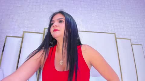 Paola  online show from 10/13/25, 11:32