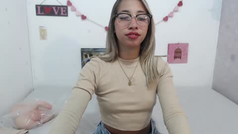 Paola online show from 01/14/25, 11:53