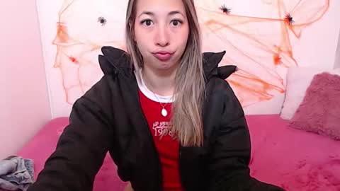 Paola online show from 10/10/25, 12:26