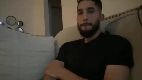 papicubano_guapo23cm online show from 10/10/25, 06:12